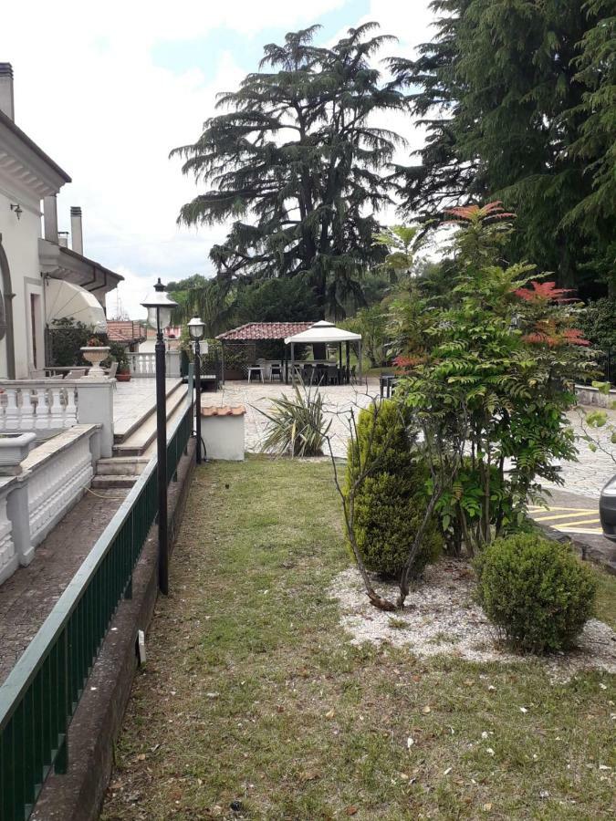 Hotel La Tenuta Di Bacco Colleferro Exterior foto
