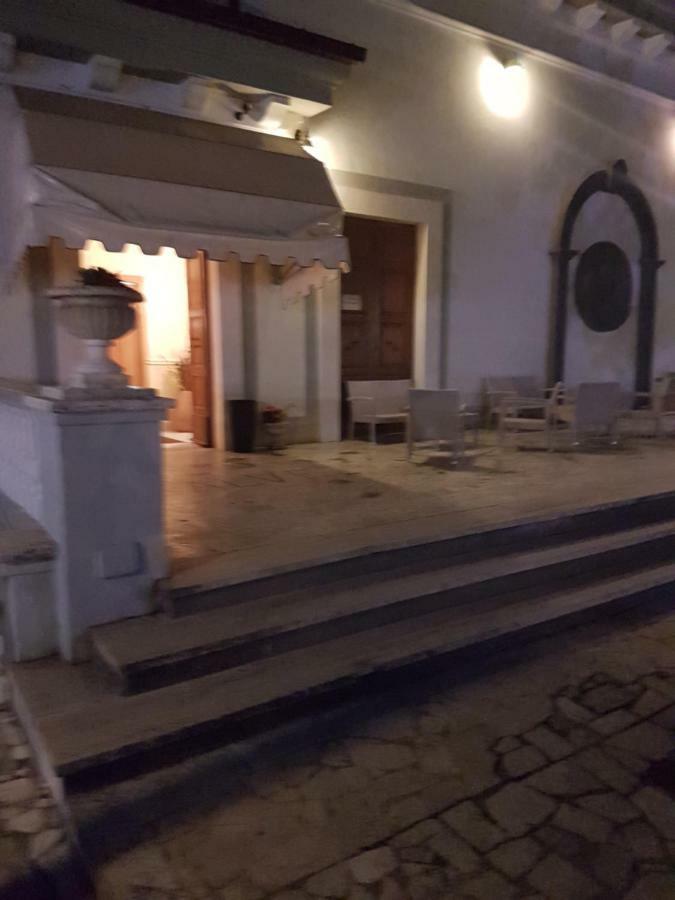 Hotel La Tenuta Di Bacco Colleferro Exterior foto